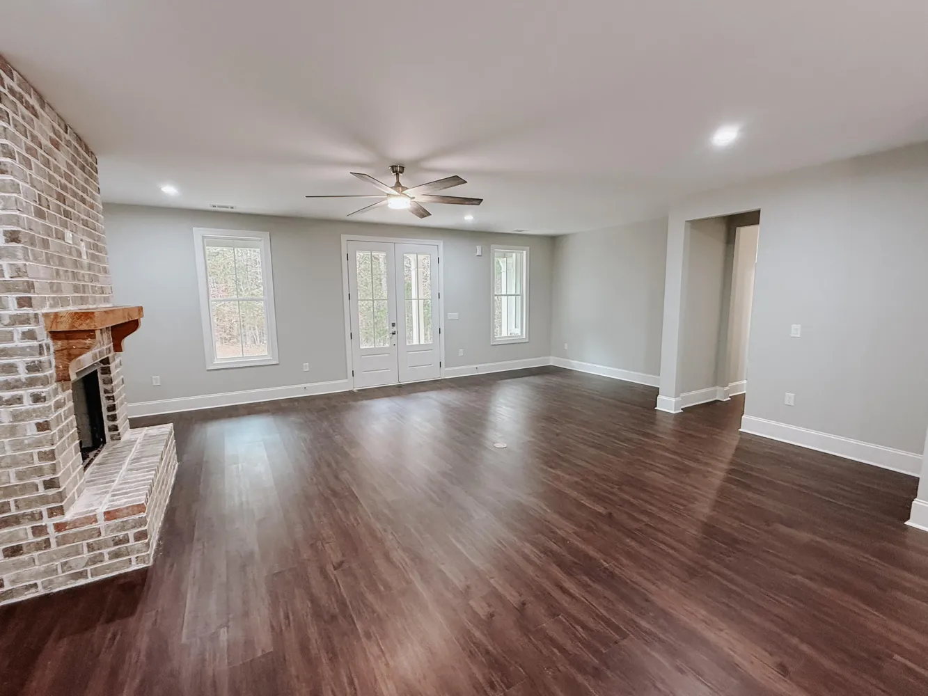 Interior photo of 216 Brassie Drive
