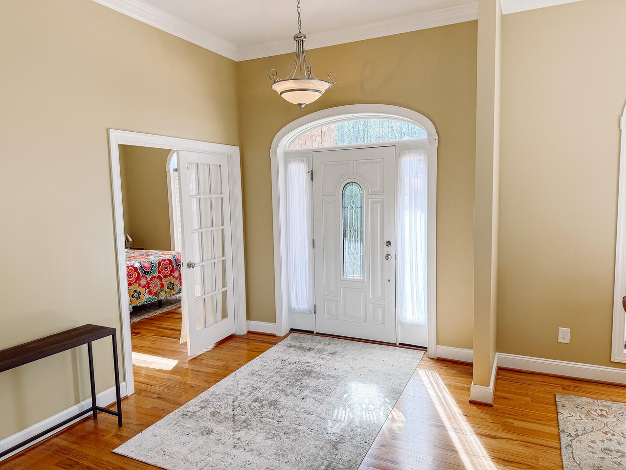 Listing photograph 4 of 148 Grandview Drive
