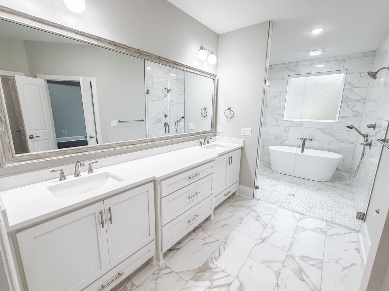 Listing photograph 20 of 216 Brassie Drive
