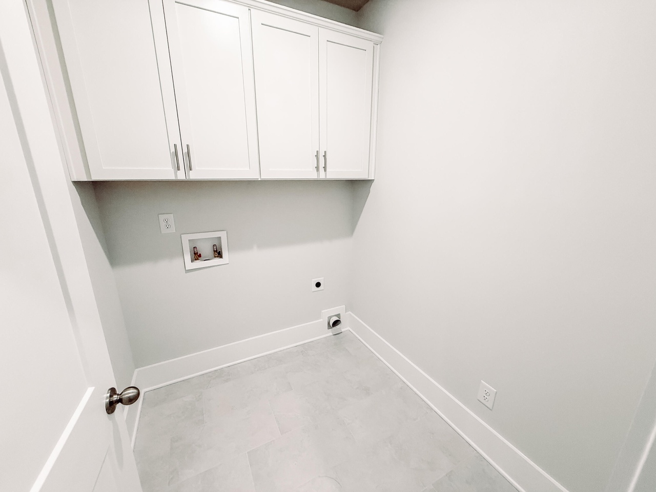 Listing photograph 16 of 109 Davis Lane