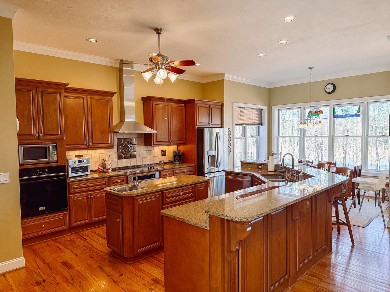 Listing photograph 7 of 148 Grandview Drive